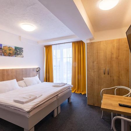 Hotel Svet Тршебонь Экстерьер фото
